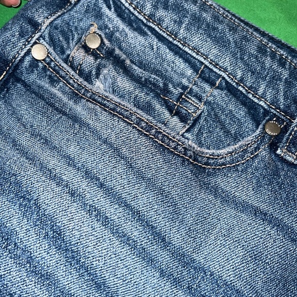 Torrid Blue Distressed Stretch Jean Shorts size 18 - Picture 6 of 9